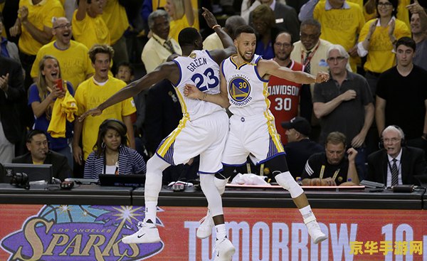 新浪nba篮球经理：真实篮球体验，掌控你的球队