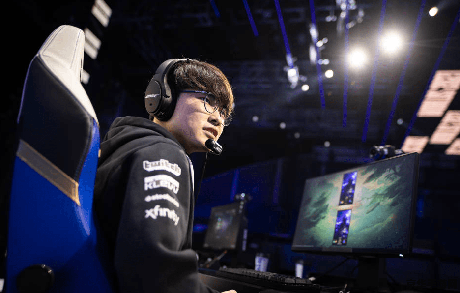 英雄联盟faker 英雄联盟传奇选手——Faker