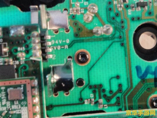 xbox360手柄拆解 Xbox 360手柄拆解全解析