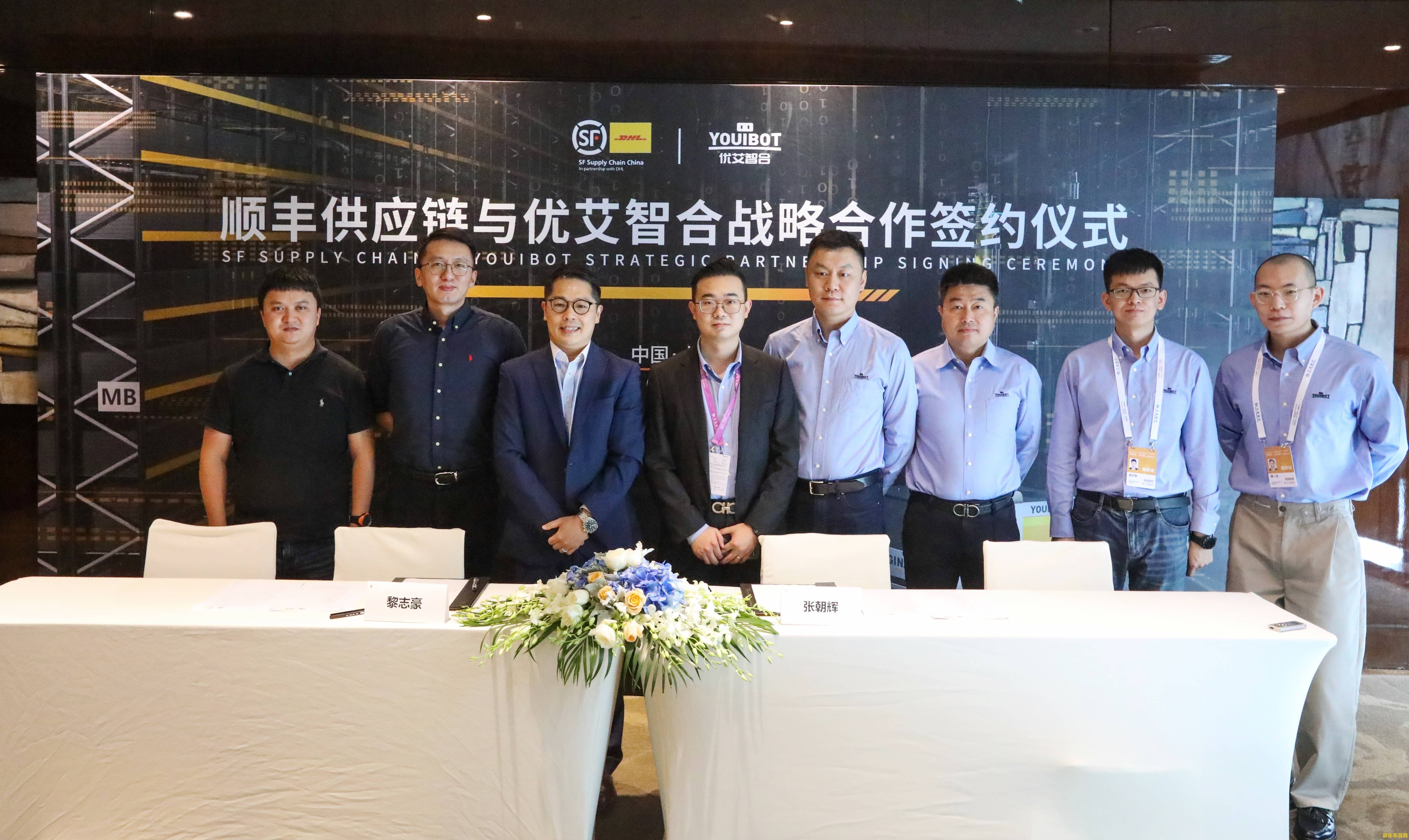 英雄联盟聊天翻译 英雄联盟：策略与合作的竞技世界