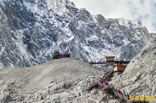 原神怎么翻过雪山 原神雪山翻越攻略：解锁山中之物，登顶雪山之巅