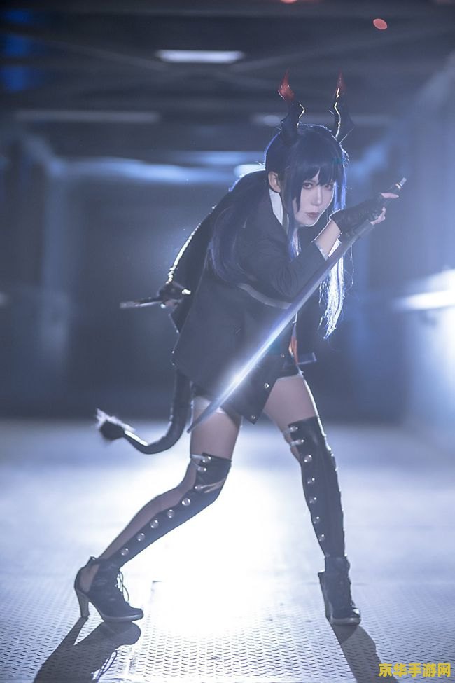 原神明日方舟cos 原神与明日方舟：跨界COSPLAY的奇幻之旅