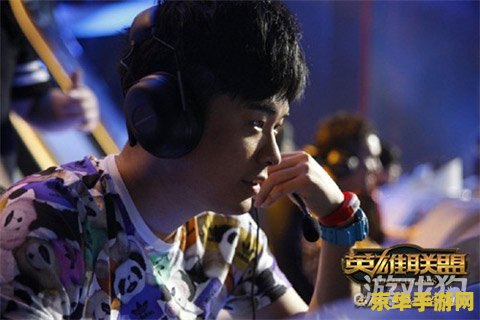 英雄联盟八周年明星表演赛 英雄联盟八周年庆典：明星璀璨，共赴荣耀之战
