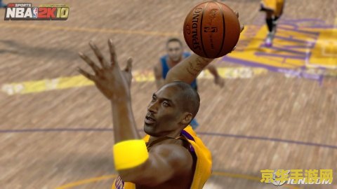 nba2k投篮辅助 <h3>NBA 2K投篮辅助：提升游戏技巧与体验的关键</h3>