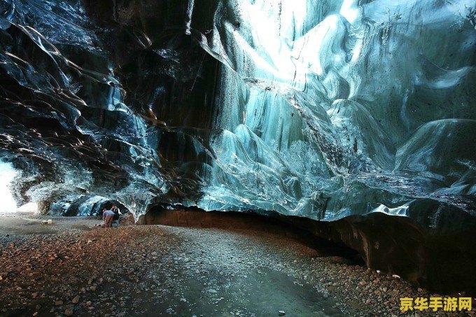 原神雪山上山顶看看吧 探索原神雪山之巅：一场冰与风的奇幻之旅