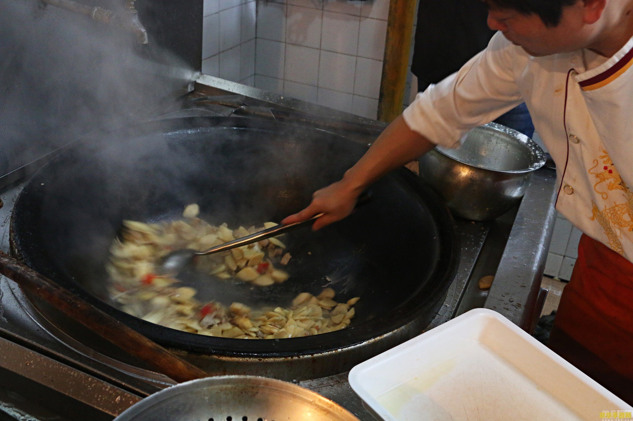 原神凝光特殊料理 原神凝光特殊料理：珍味明珠煲的深度解析